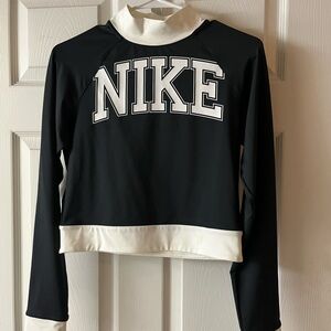 Nike Black and White Cropped Graphic Hoodie